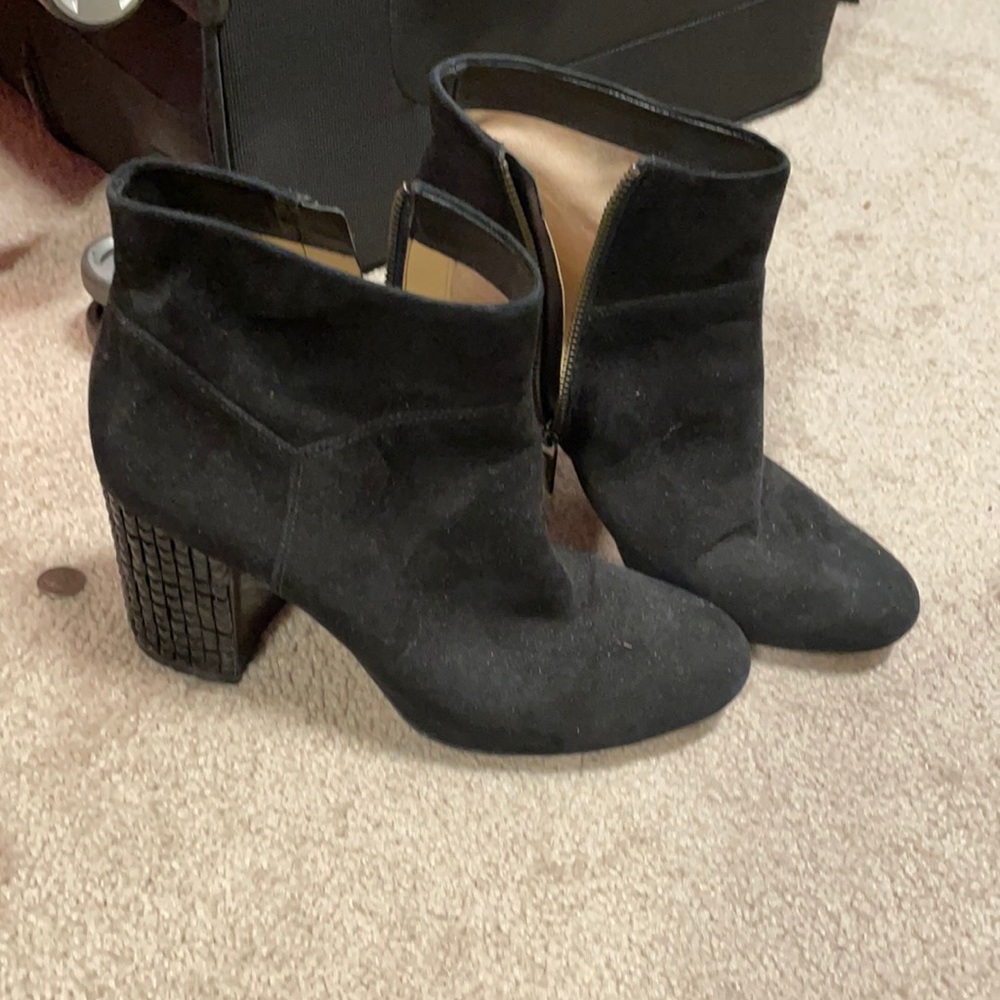 Michelle kors booties